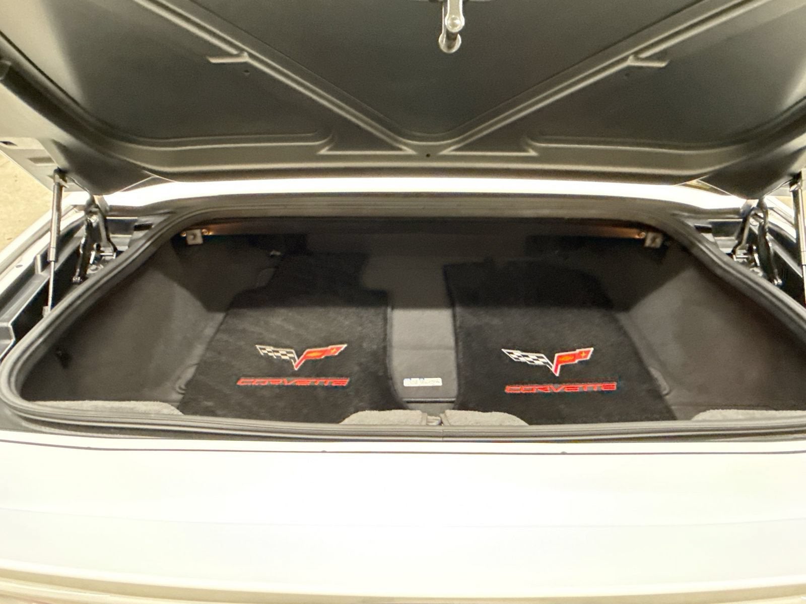2005 Chevrolet Corvette 2dr Convertible