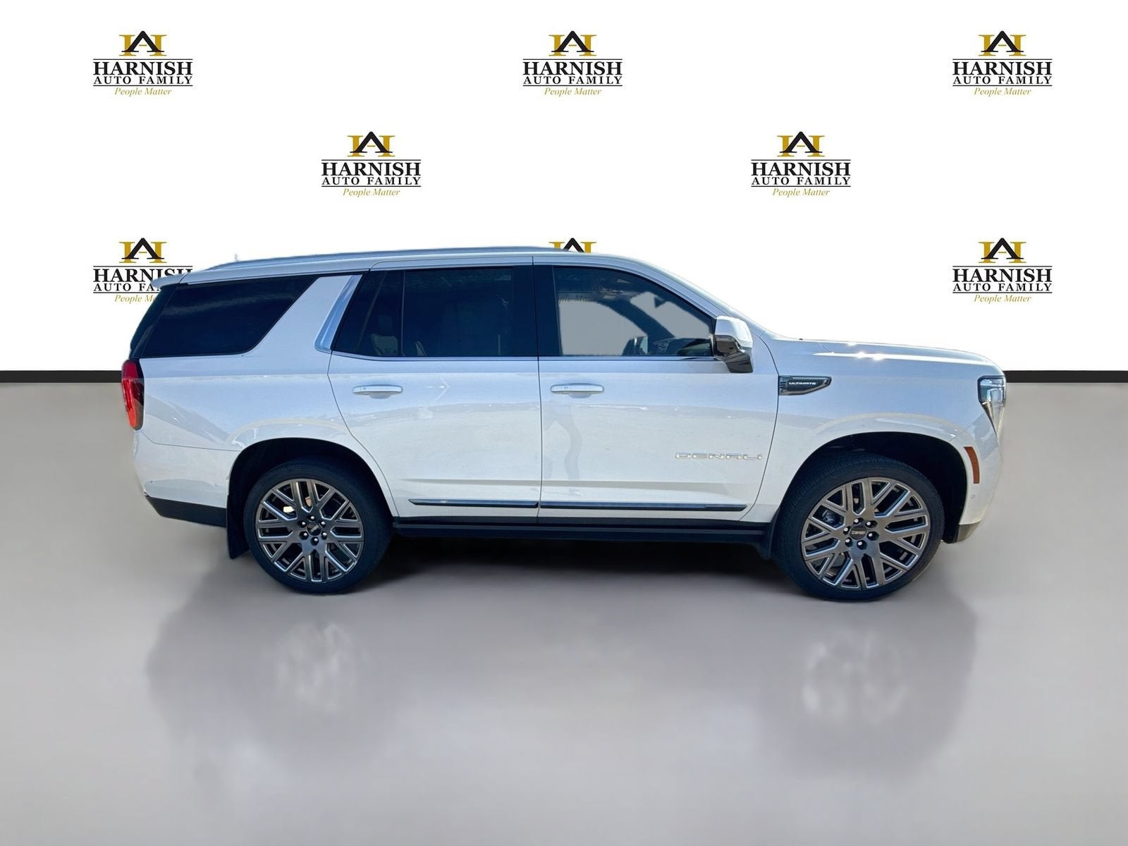 2025 GMC Yukon Denali Ultimate