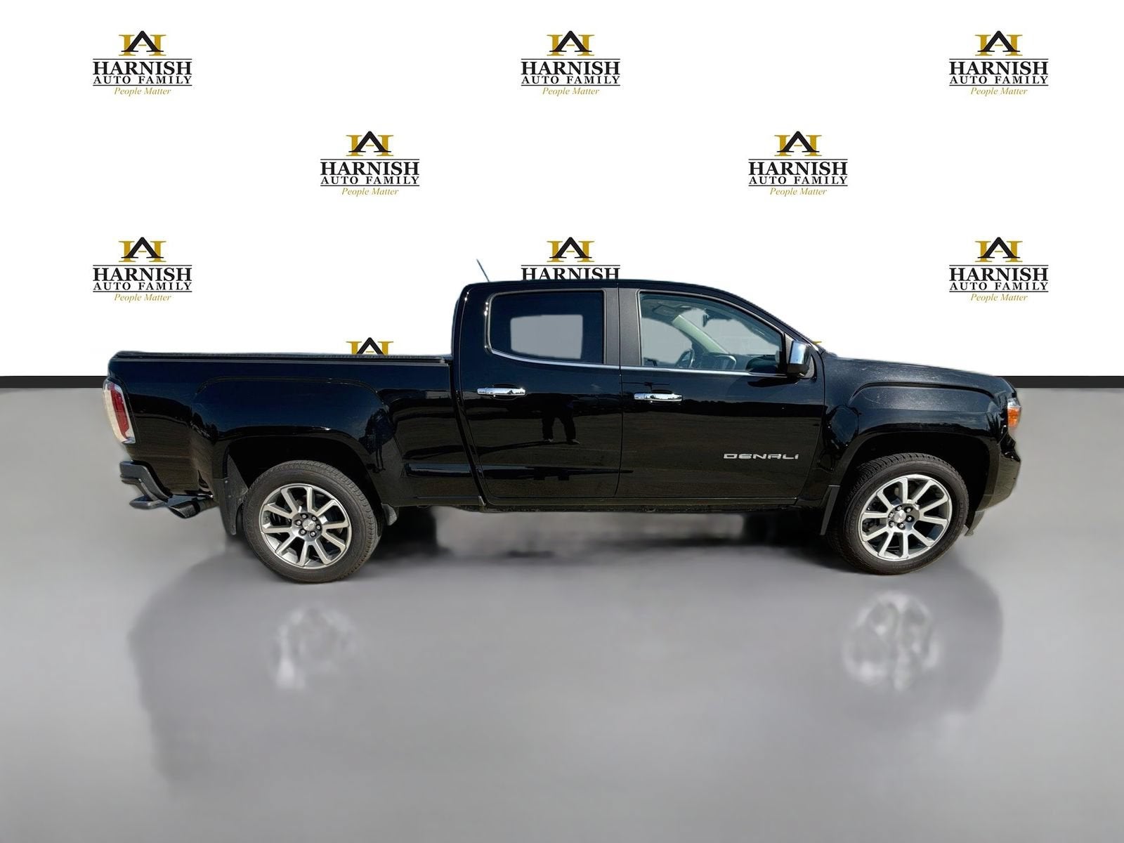 2022 GMC Canyon 4WD Denali