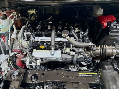 2025 Nissan Versa 1.6 SR