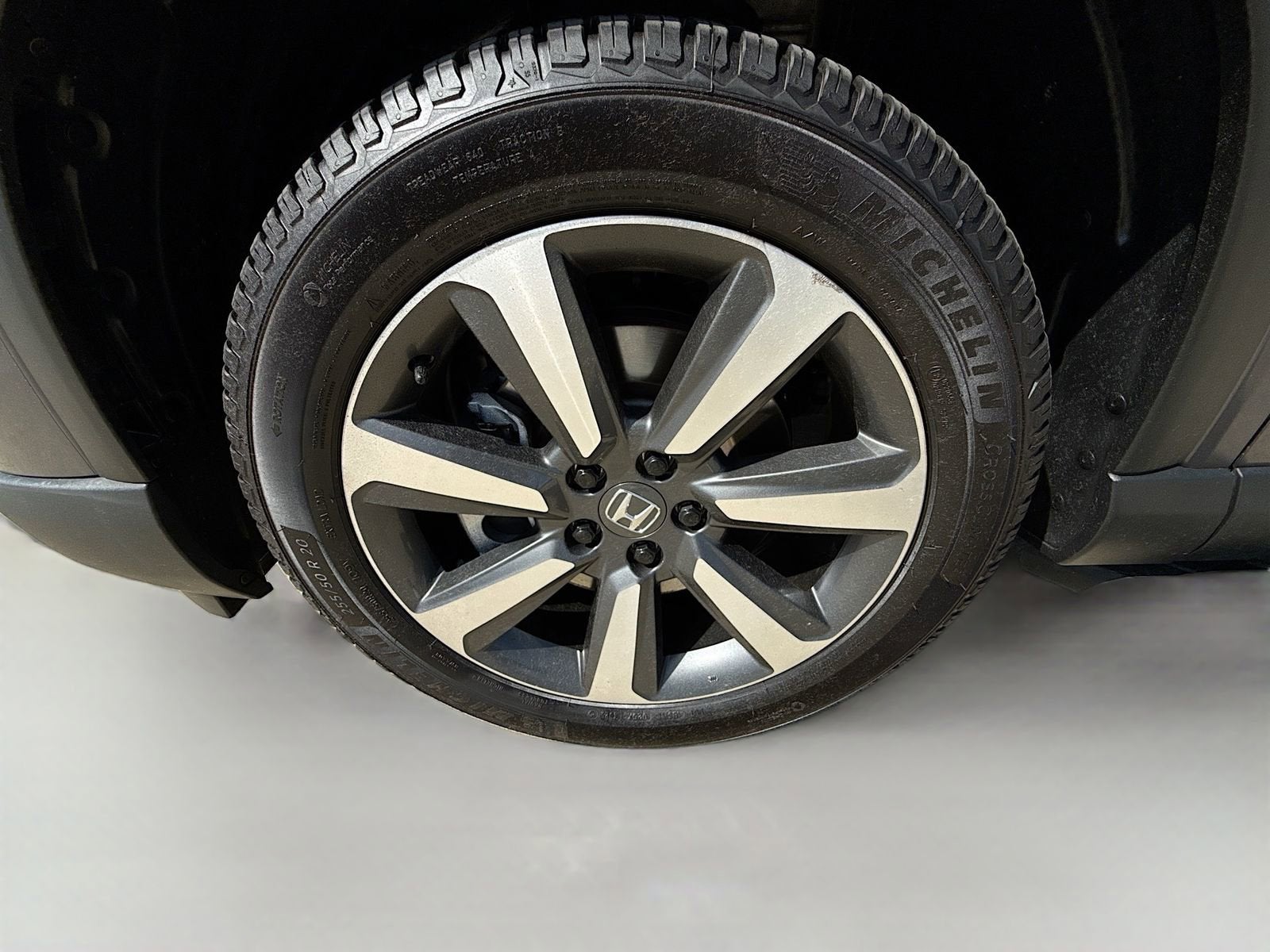 2023 Honda Pilot AWD Elite