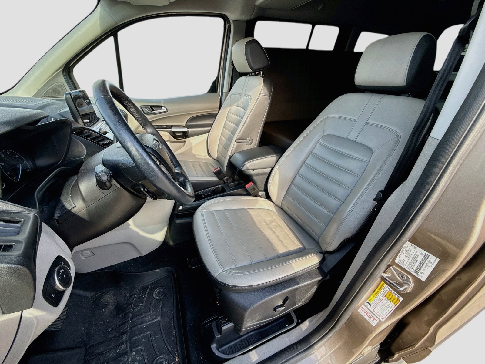 2019 Ford Transit Connect Wagon Titanium