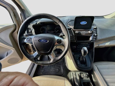 2019 Ford Transit Connect Wagon Titanium
