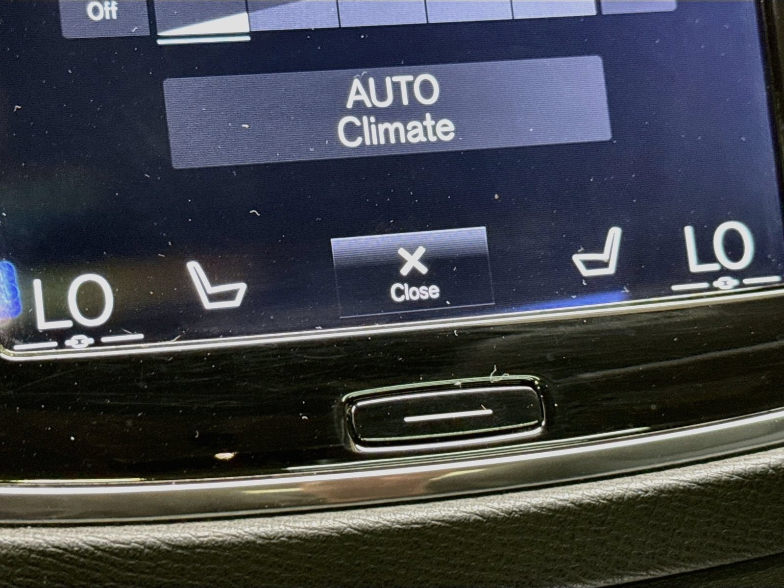2018 Volvo XC90 T5 Momentum