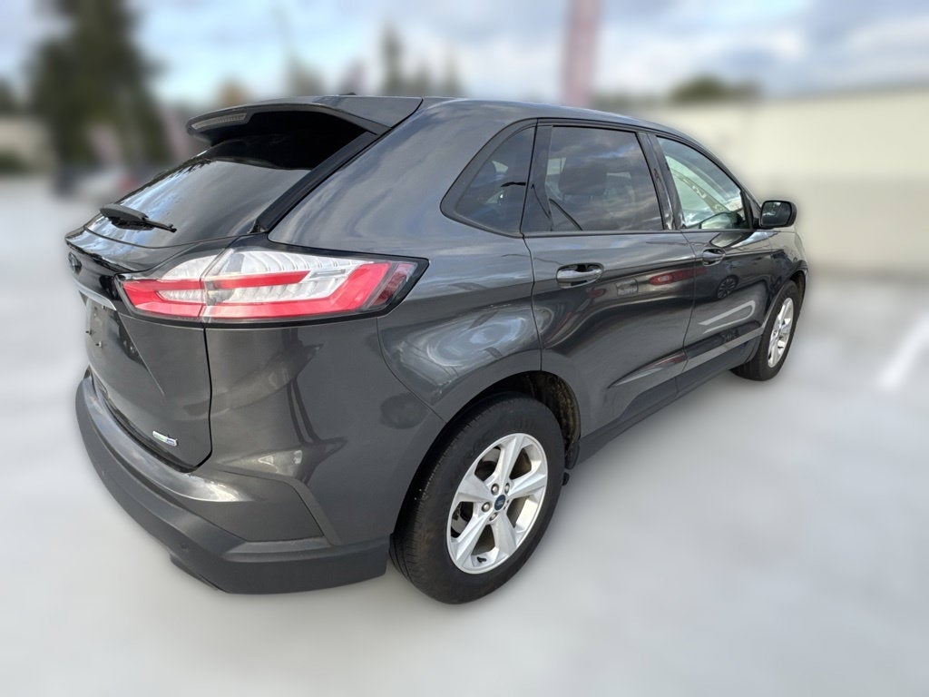 2020 Ford Edge SE