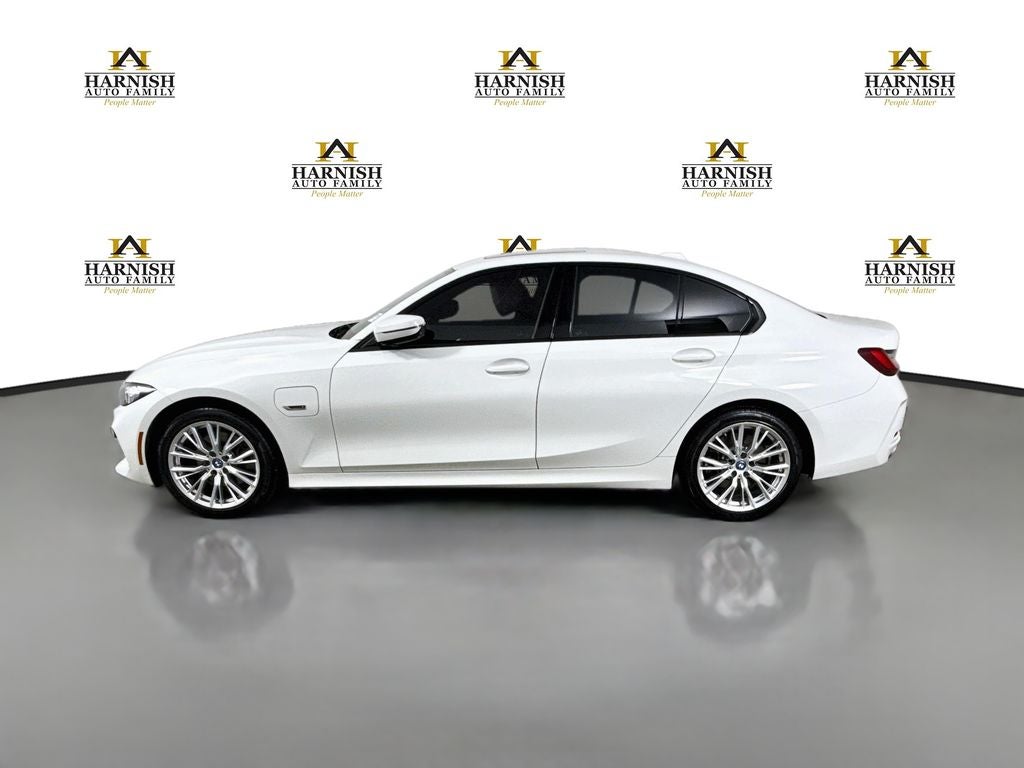 2023 BMW 3 Series 330e xDrive