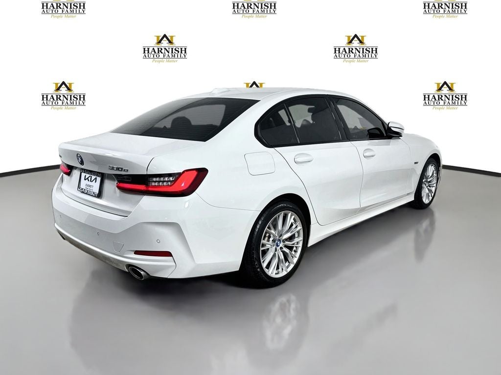2023 BMW 3 Series 330e xDrive