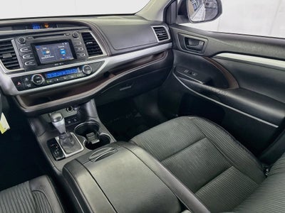 2015 Toyota Highlander LE Plus V6
