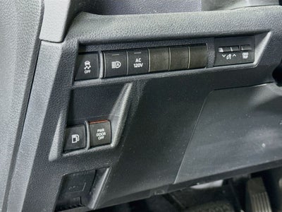 2021 Toyota Sienna XSE 7 Passenger