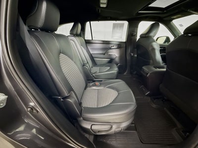2021 Toyota Highlander XSE