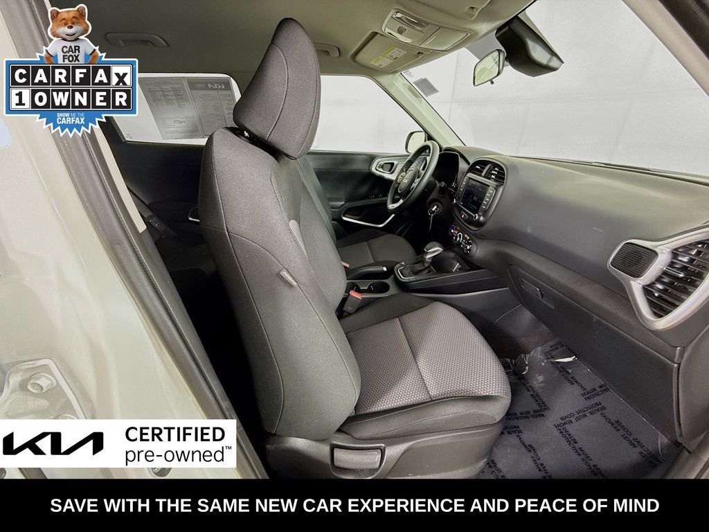 2025 Kia Soul LX TECH