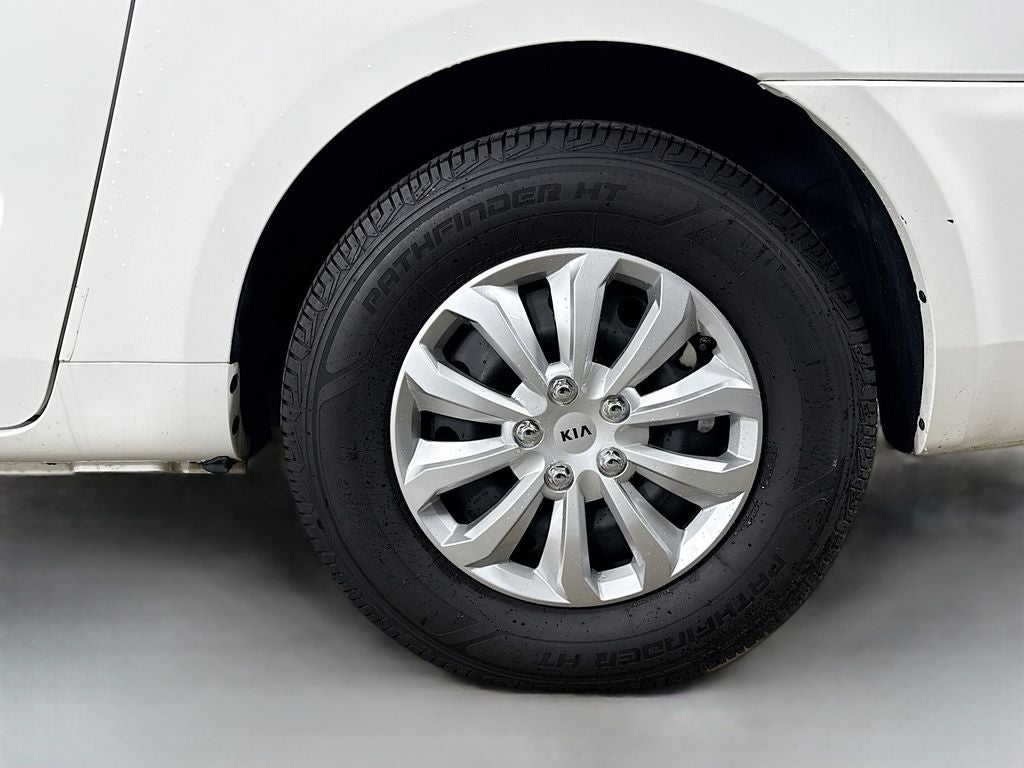 2014 Kia Sedona LX