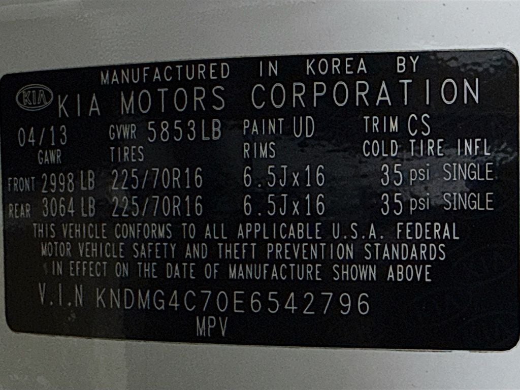2014 Kia Sedona LX