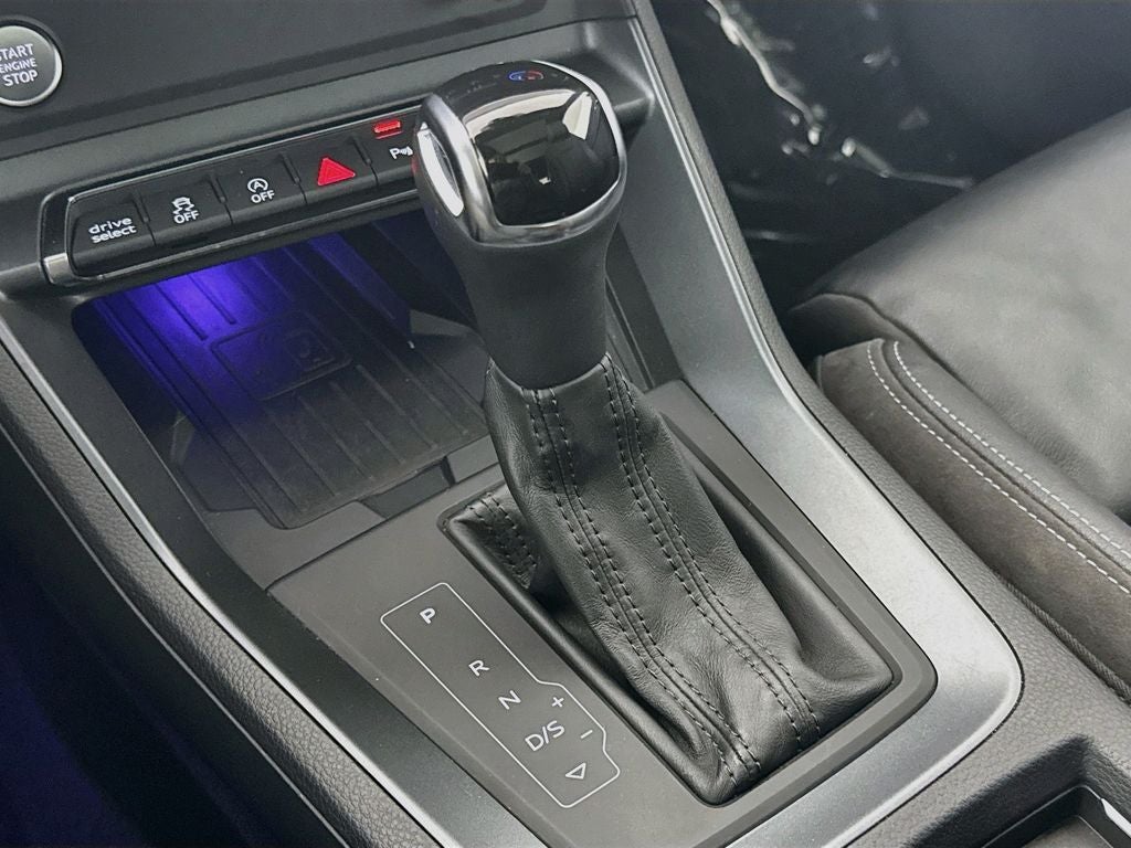 2019 Audi Q3 2.0T Prestige S line quattro