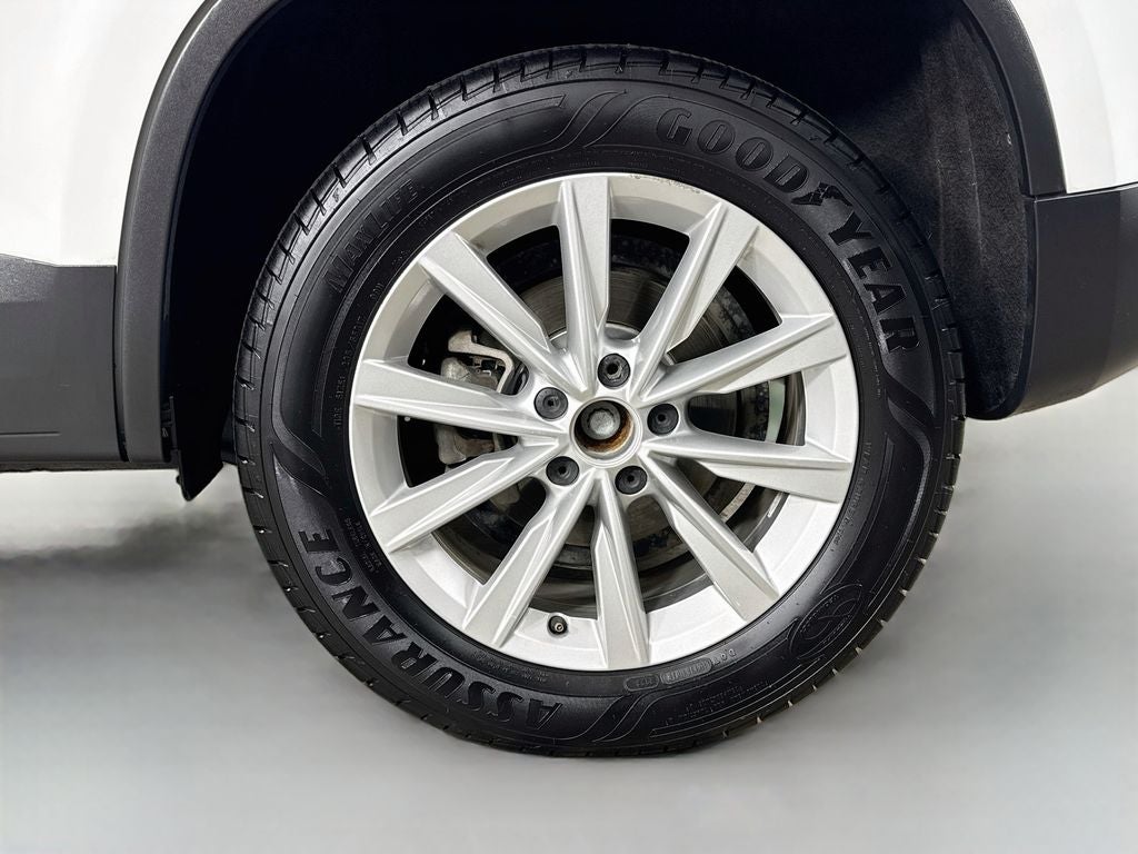 2017 Volkswagen Tiguan Limited 2.0T 4Motion