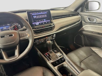 2023 Jeep Compass Latitude Lux