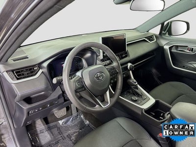2024 Toyota RAV4 Hybrid SE