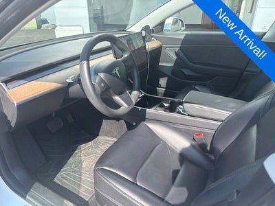 2019 Tesla Model 3 Mid Range