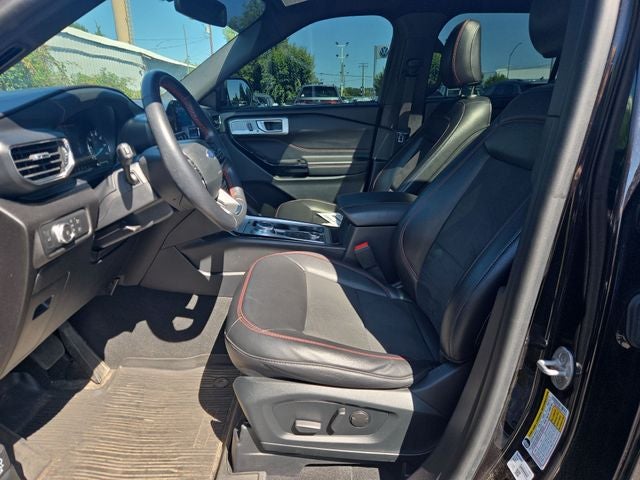 2022 Ford Explorer ST-Line