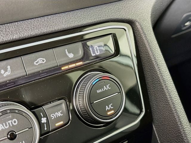 2023 Volkswagen Atlas 2.0T SEL