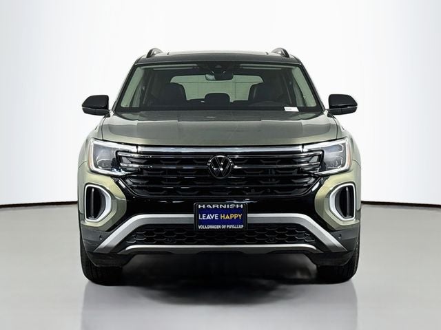 2024 Volkswagen Atlas 2.0T Peak Edition SE w/Technology