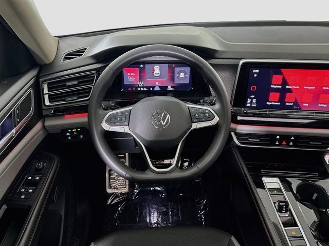 2024 Volkswagen Atlas 2.0T Peak Edition SE w/Technology