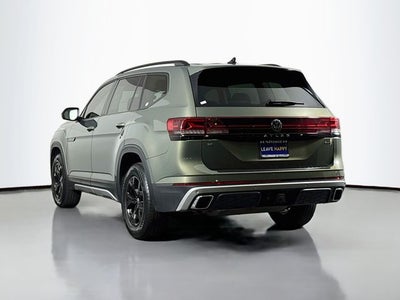2024 Volkswagen Atlas 2.0T Peak Edition SE w/Technology