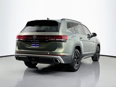 2024 Volkswagen Atlas 2.0T Peak Edition SE w/Technology