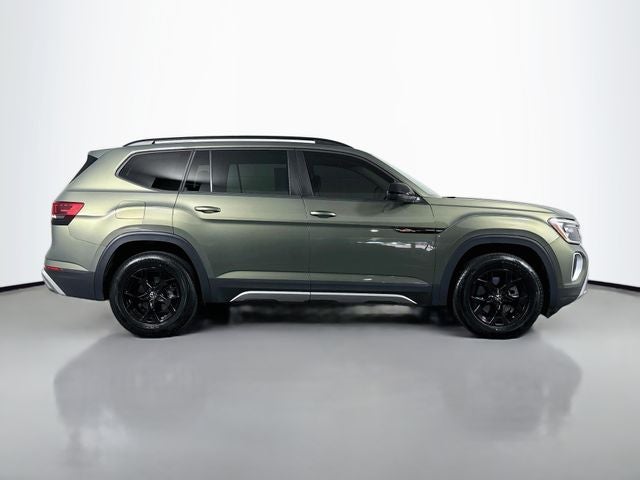 2024 Volkswagen Atlas 2.0T Peak Edition SE w/Technology
