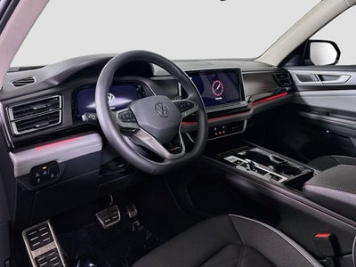 2024 Volkswagen Atlas 2.0T Peak Edition SE w/Technology