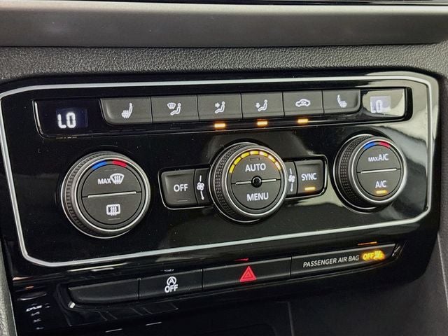 2023 Volkswagen Atlas Cross Sport 2.0T SE w/Technology
