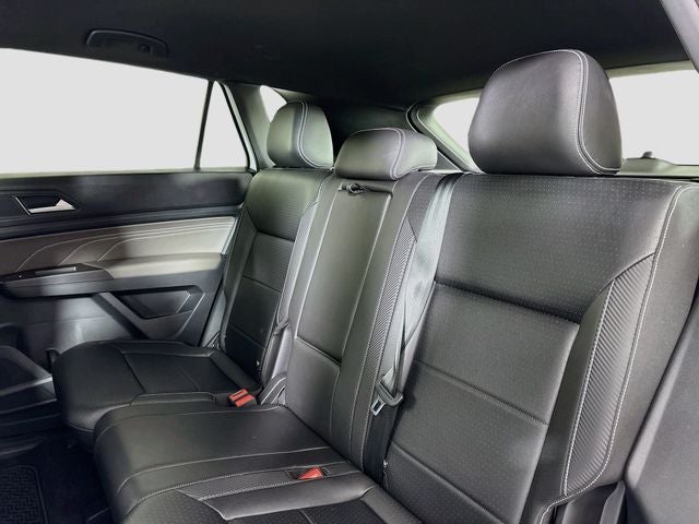 2023 Volkswagen Atlas Cross Sport 2.0T SE w/Technology