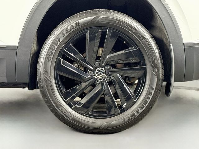 2023 Volkswagen Atlas Cross Sport 2.0T SE w/Technology