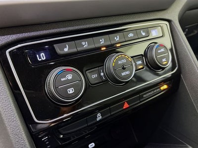 2022 Volkswagen Atlas Cross Sport 3.6L V6 SE w/Technology