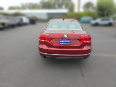 2015 Volkswagen Passat SEL Premium