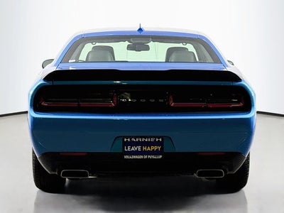 2016 Dodge Challenger R/T Scat Pack
