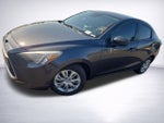 2019 Toyota Yaris L