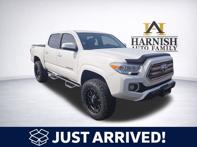 2016 Toyota Tacoma SR V6