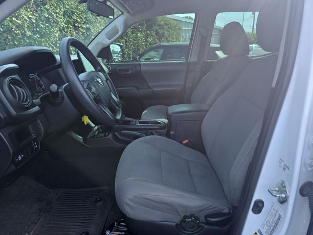 2016 Toyota Tacoma SR V6
