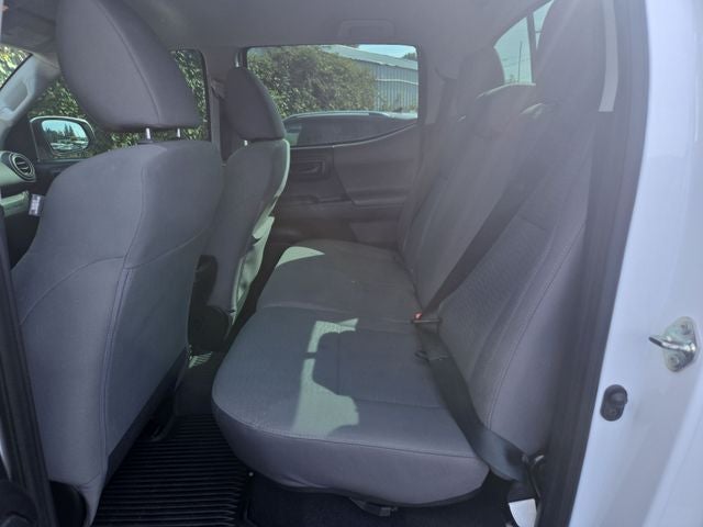 2016 Toyota Tacoma SR V6