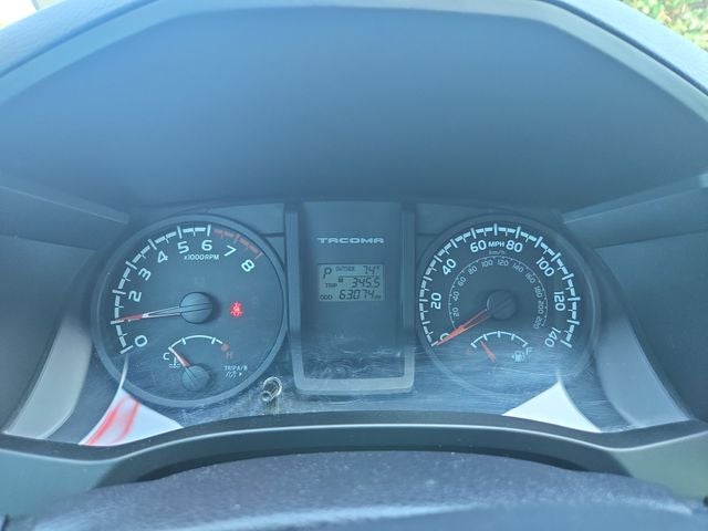 2016 Toyota Tacoma SR V6