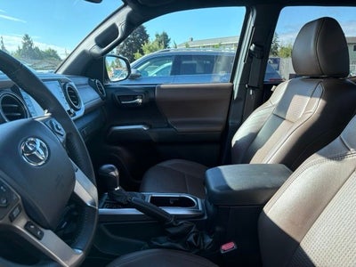 2020 Toyota Tacoma Limited V6
