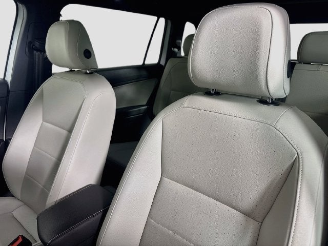 2021 Volkswagen Tiguan 2.0T SE R-Line Black