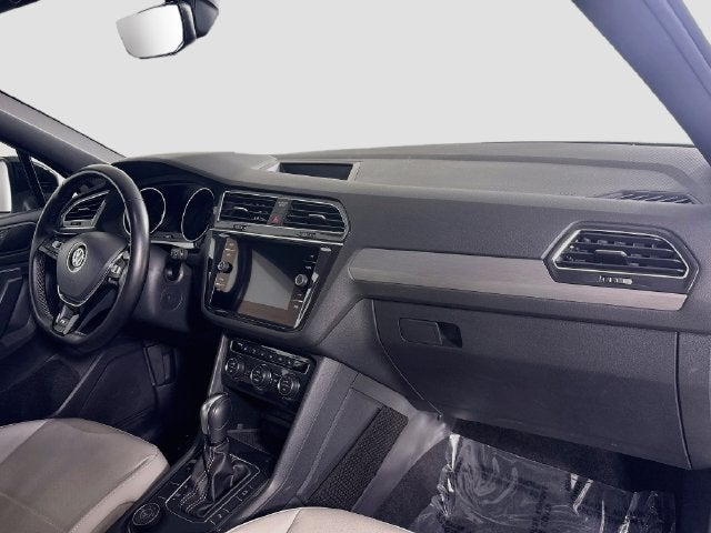 2021 Volkswagen Tiguan 2.0T SE R-Line Black