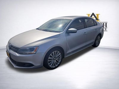 2014 Volkswagen Jetta 2.0L TDI w/Premium/Navigation