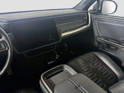2024 Rivian R1S Adventure Quad Motor Large Pack