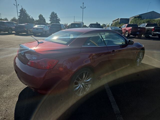 2014 INFINITI Q60 Base