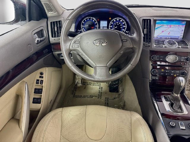 2014 INFINITI Q60 Base