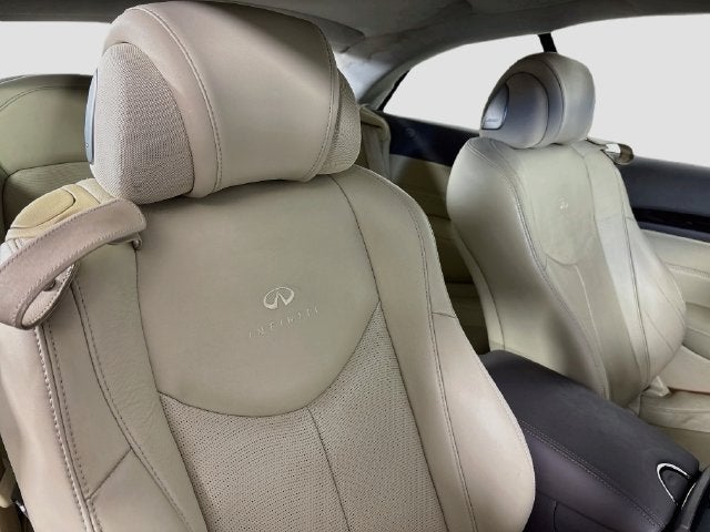 2014 INFINITI Q60 Base