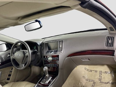 2014 INFINITI Q60 Base